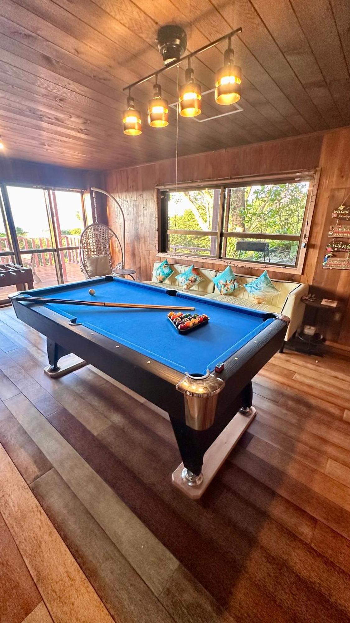מוטובו Casablanca Vacation House, 3 Floors, Billiards, Golden View מראה חיצוני תמונה